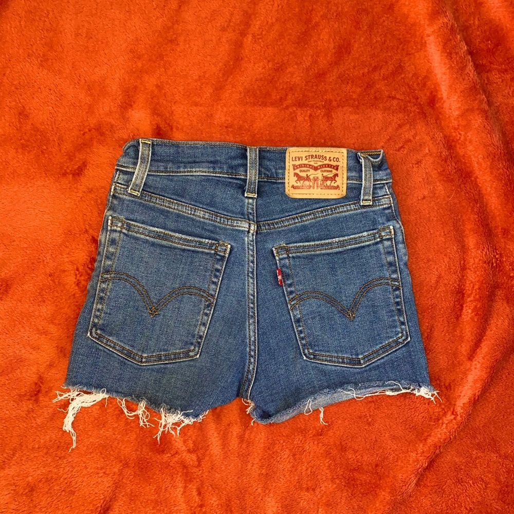 Levi’s high rise, dark wash women’s shorts.